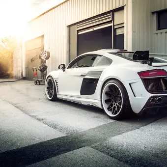 Audi R8