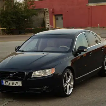 Volvo S80